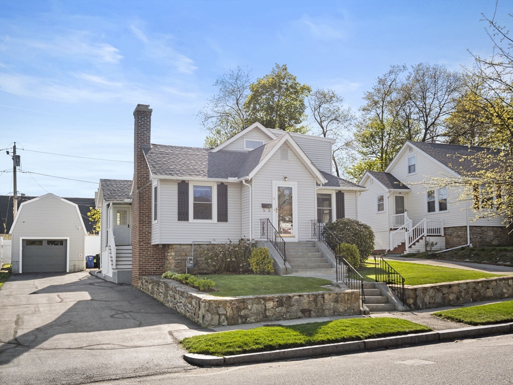 14 Knowles Road Worcester, MA 01602 - Photo 2 of 42 Gallery Image 2