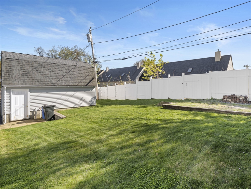 14 Knowles Road Worcester, MA 01602 - Photo 42 of 42 Gallery Image 42