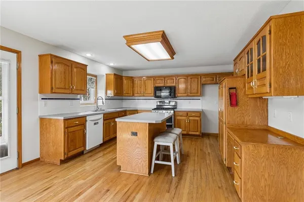 $450,000 | 7808 North Nodaway Avenue, Kansas City, MO 64152