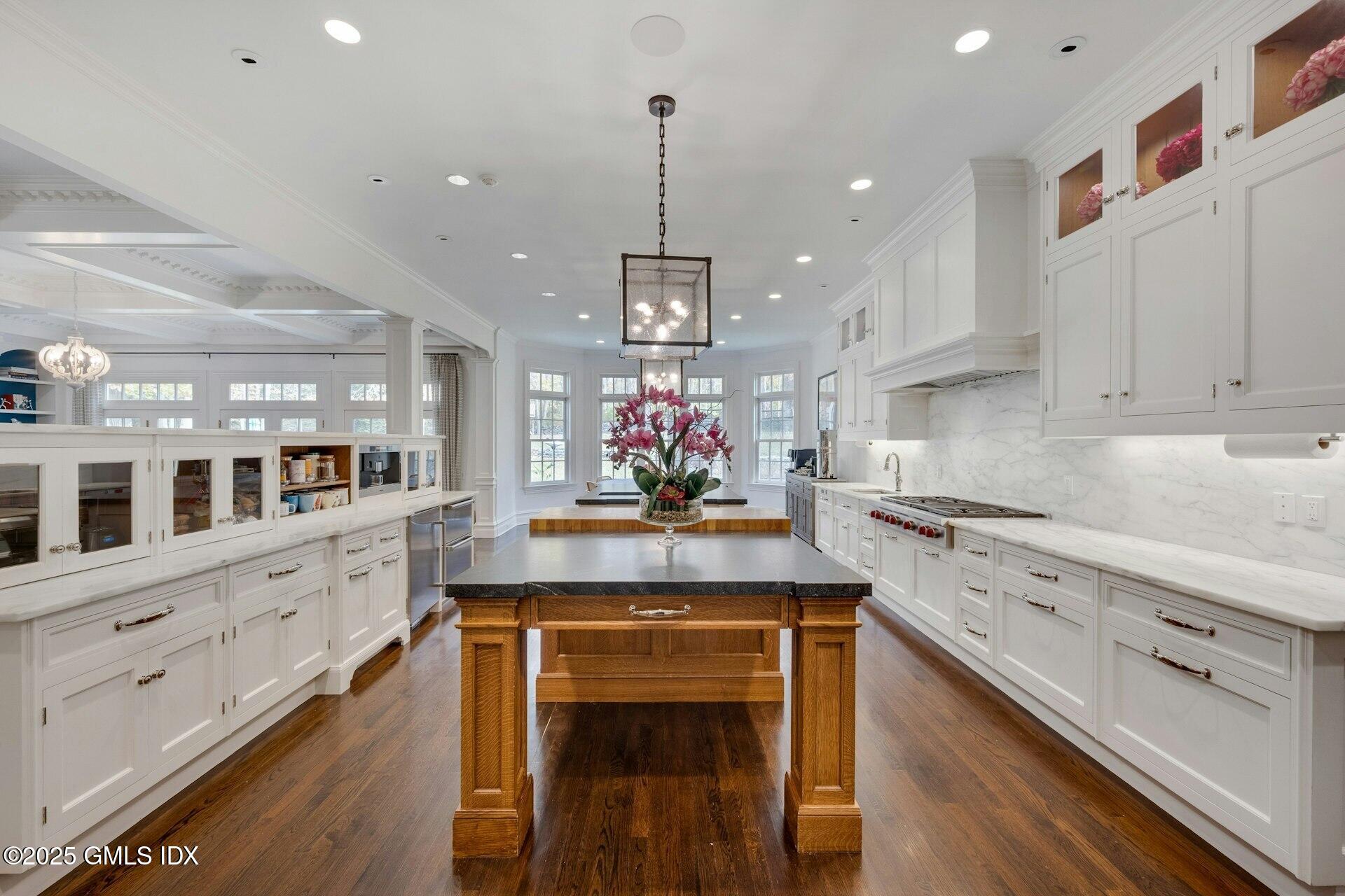 33 Highland Farm Road Greenwich, CT 06831 - Photo 6 of 39 7A