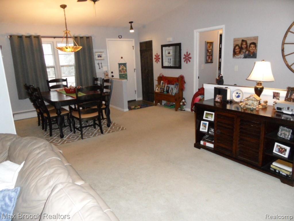 2831 Harrington Road Rochester Hills, MI 48307 - Photo 5 of 24