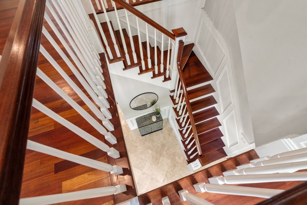19 Dunedin Road Wellesley, MA 02481 - Photo 23 of 38
