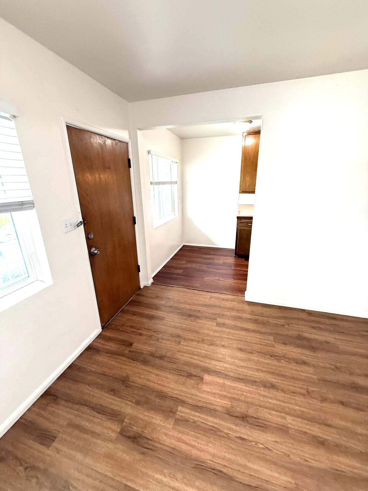 6559 Cordoba Road, Unit E Isla Vista, CA 93117 - Photo 5 of 11 IMG_9181