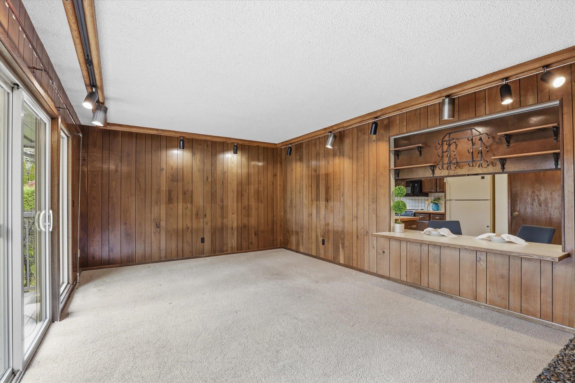 2416 South Crestline Street Spokane, WA 99203 - Photo 9 of 47