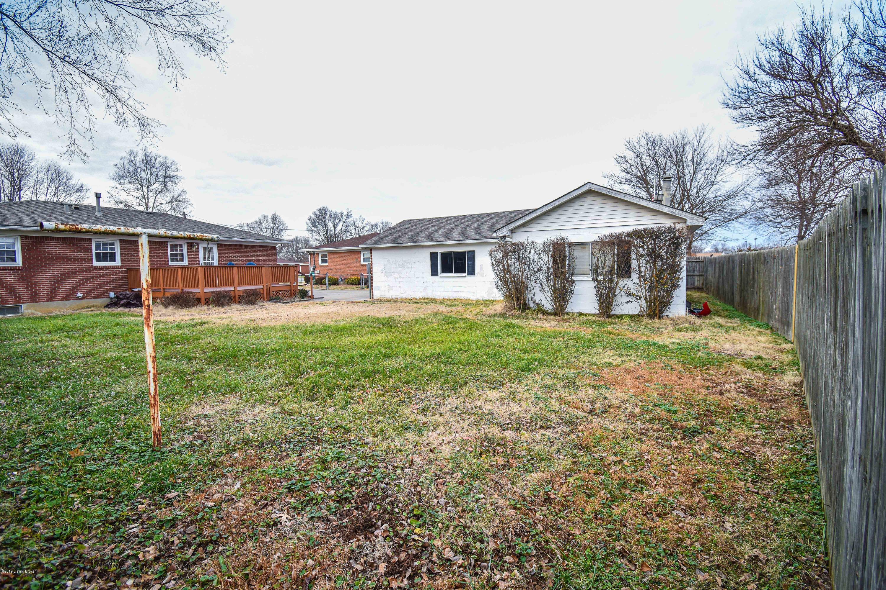 7703 Terry Road Louisville, KY 40258 - Photo 51 of 66 DSC_0125