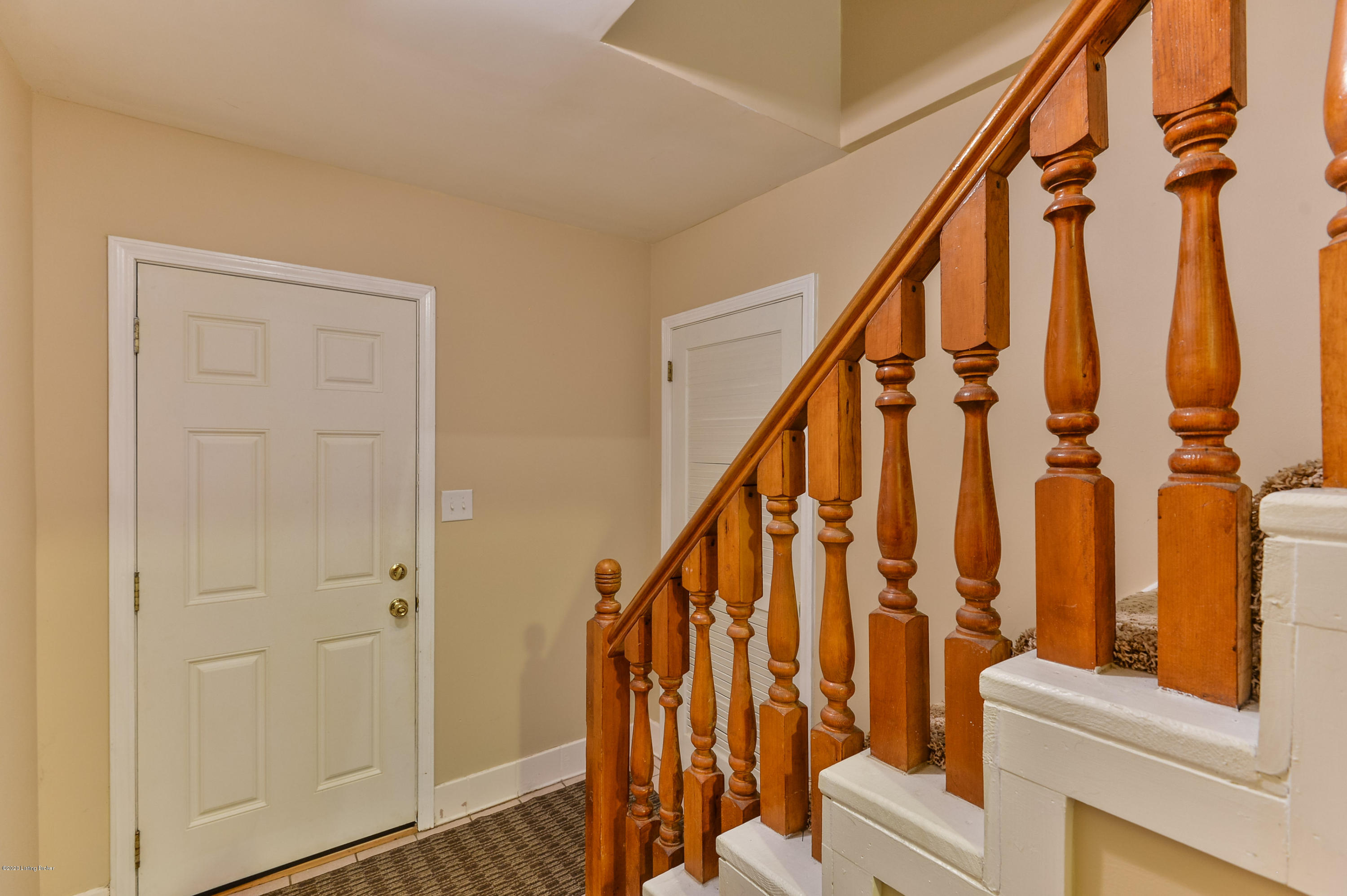 2643 Alanmede Road Louisville, KY 40205 - Photo 21 of 39 028 - 20200207 6447