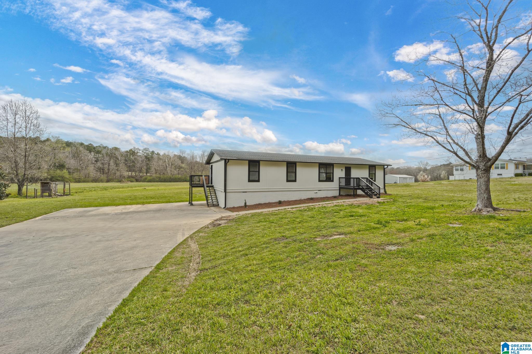 2595 Morris Majestic Road Morris, AL 35116 - Photo 2 of 20