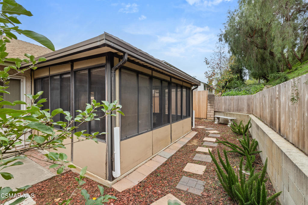 2044 Covington Avenue Simi Valley, CA 93065 - Photo 28 of 32 a view of a pathway in front of house