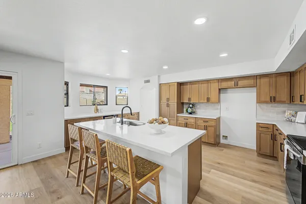 $574,900 | 7380 West Piute Avenue, Glendale, AZ 85308