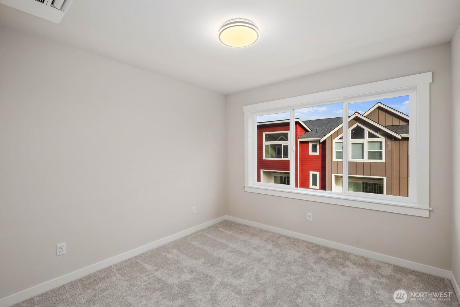 19722 Filbert Drive, Unit 6 Bothell, WA 98012 - Photo 23 of 35