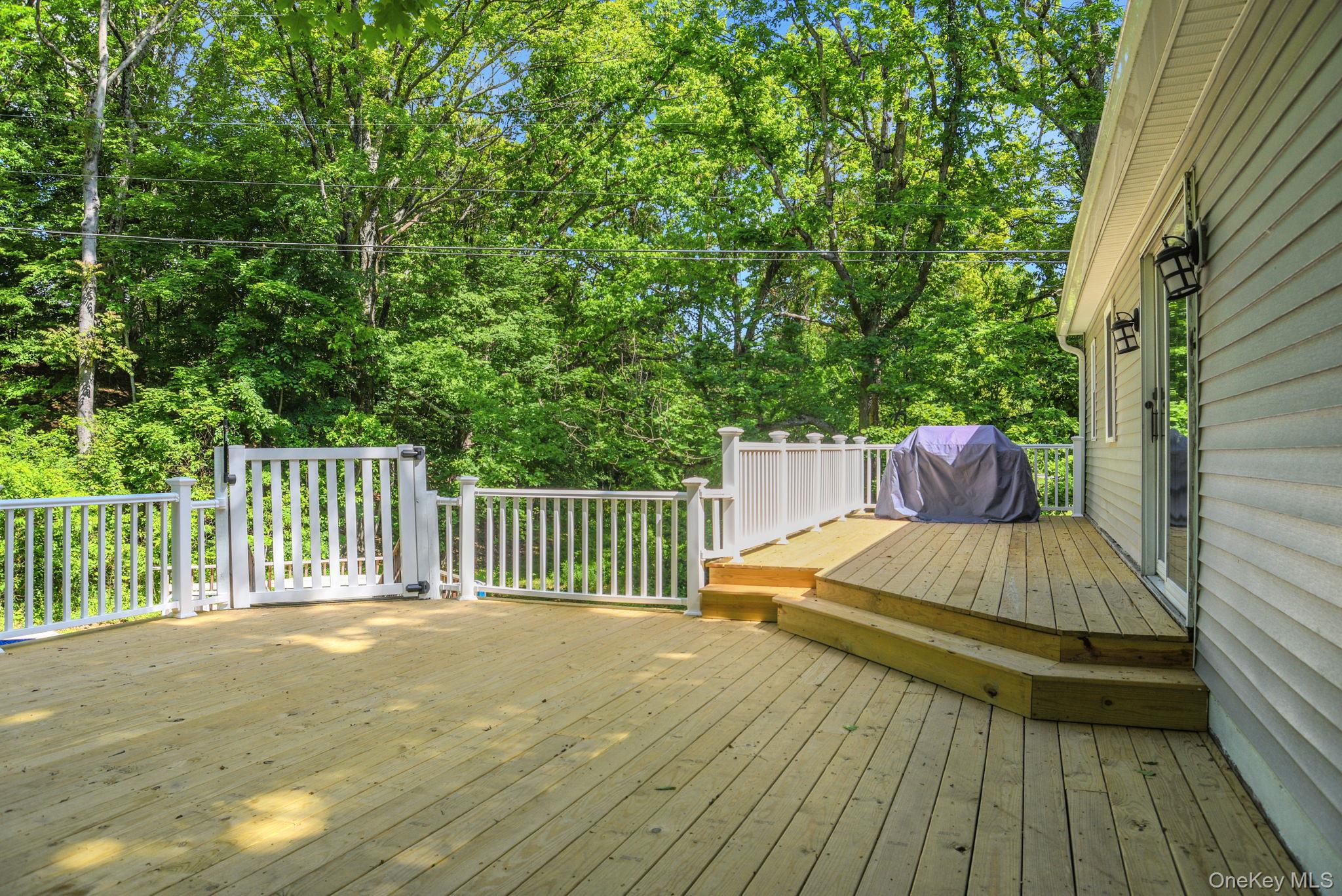 287 Norton Road Red Hook, NY 12571 - Photo 7 of 31