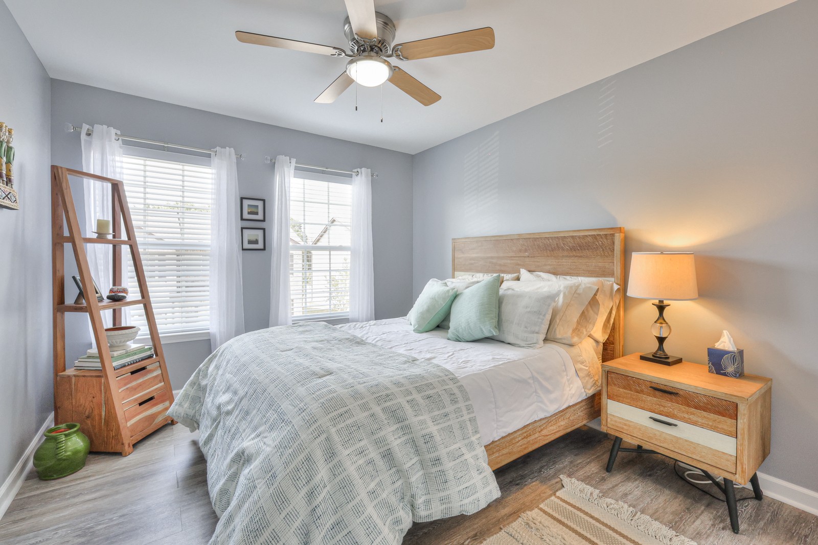 1300 Villa Circle Lebanon, TN 37090 - Photo 26 of 43 Third bedroom with added ceiling light/fan