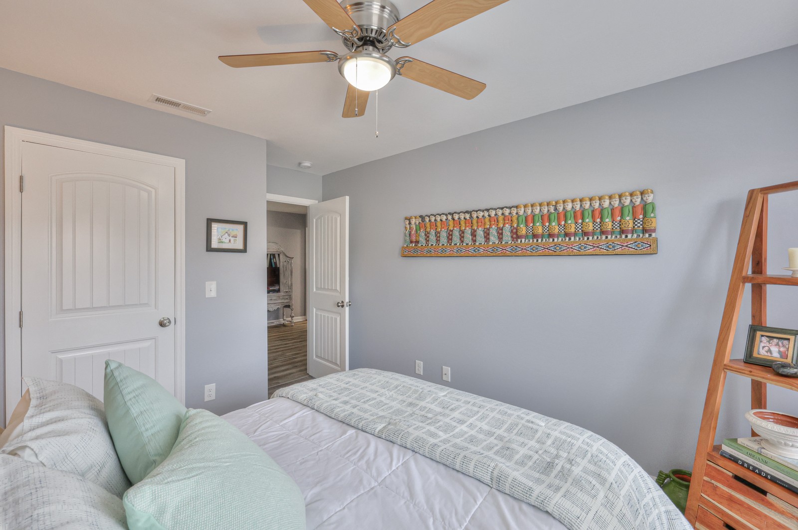1300 Villa Circle Lebanon, TN 37090 - Photo 27 of 43 Third bedroom