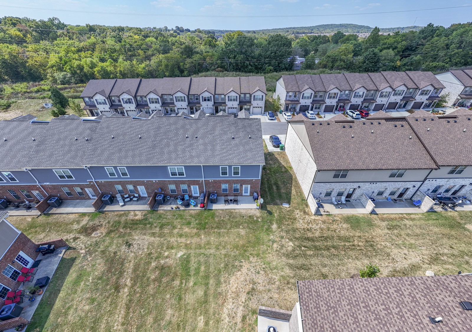 1300 Villa Circle Lebanon, TN 37090 - Photo 40 of 43 Aerial view of back of townhouse.