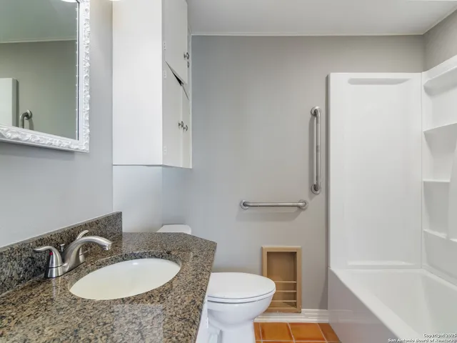 $499,000 | 1939 East Lawndale Drive, San Antonio, TX 78209