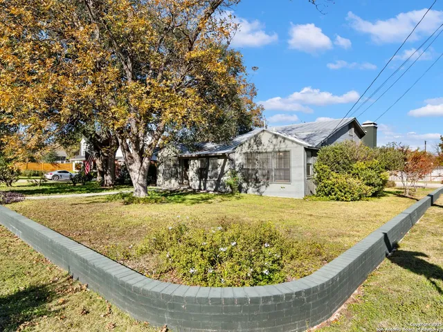 $499,000 | 1939 East Lawndale Drive, San Antonio, TX 78209