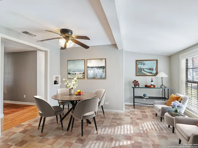 $499,000 | 1939 East Lawndale Drive, San Antonio, TX 78209