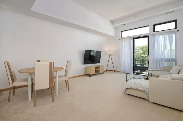 $175,000 | 7601 Aldrich Avenue South, Unit 407, Richfield, MN 55423