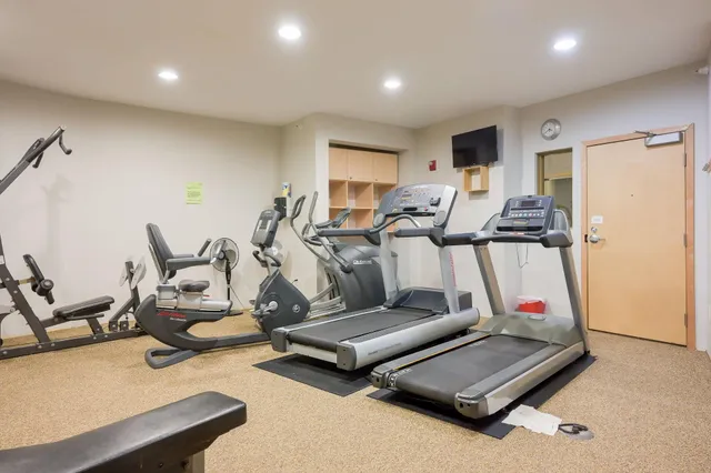 $175,000 | 7601 Aldrich Avenue South, Unit 407, Richfield, MN 55423