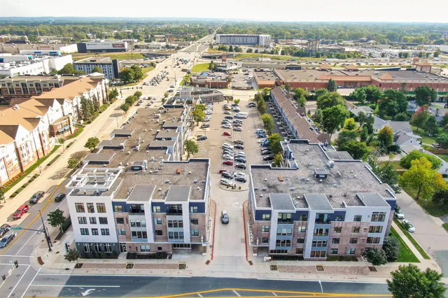 $175,000 | 7601 Aldrich Avenue South, Unit 407, Richfield, MN 55423