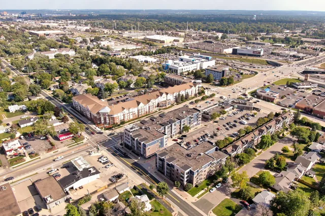 $175,000 | 7601 Aldrich Avenue South, Unit 407, Richfield, MN 55423