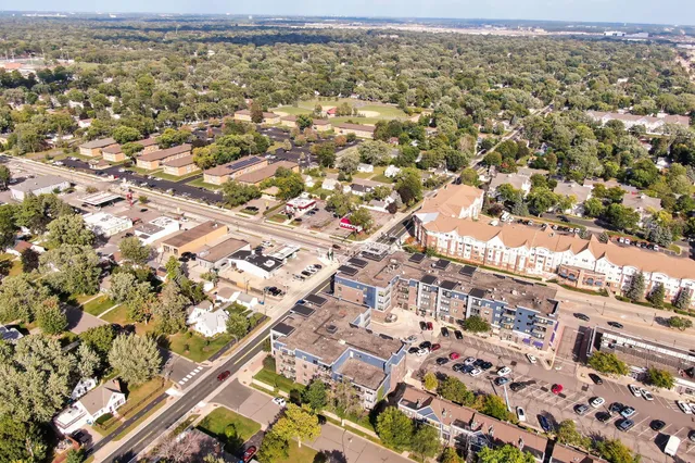 $175,000 | 7601 Aldrich Avenue South, Unit 407, Richfield, MN 55423