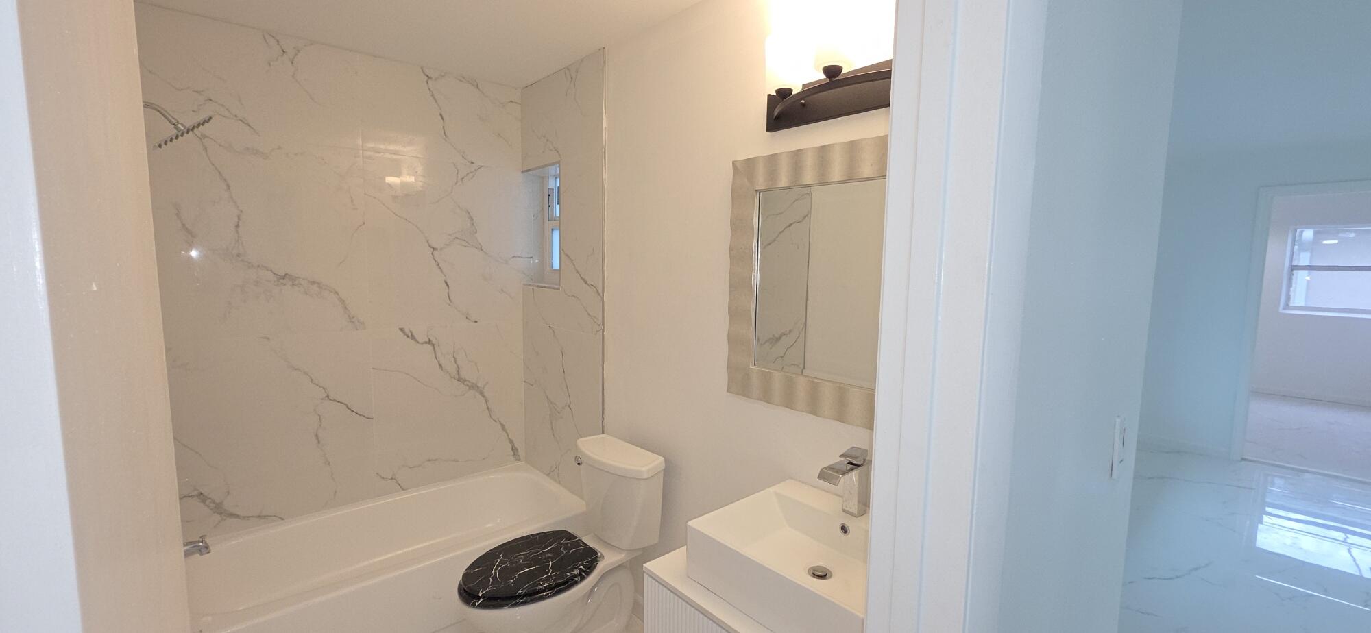 7112 Pine Manor Drive Lake Worth, FL 33467 - Photo 26 of 32 20250804_182923_resized