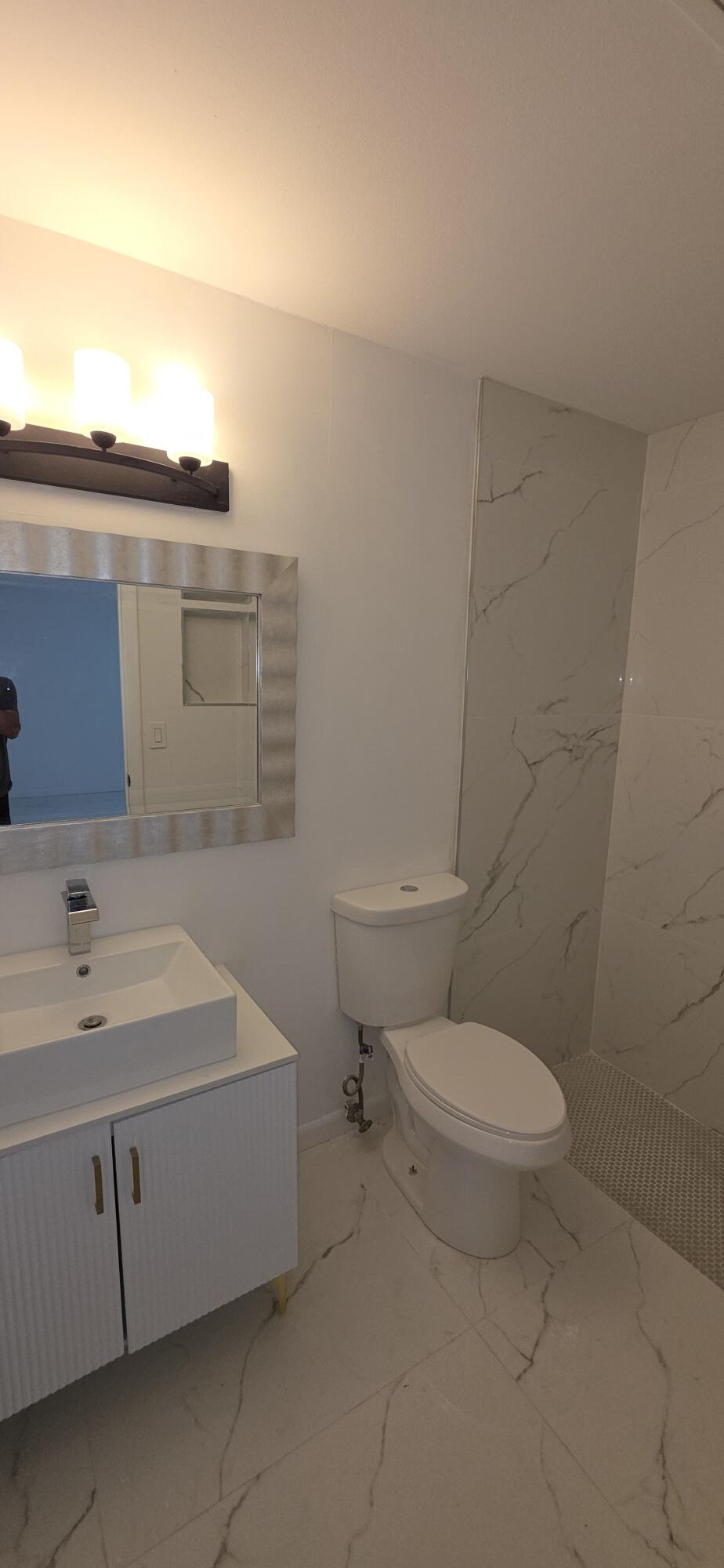 7112 Pine Manor Drive Lake Worth, FL 33467 - Photo 27 of 32 20250804_182938_resized