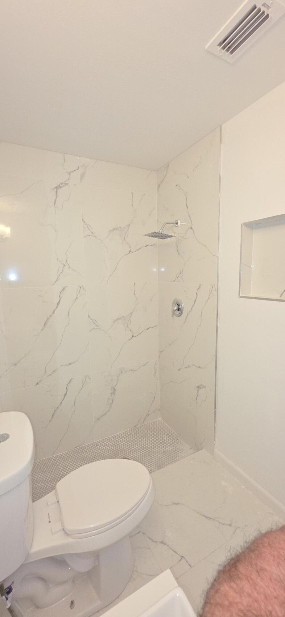 7112 Pine Manor Drive Lake Worth, FL 33467 - Photo 28 of 32 20250804_182949