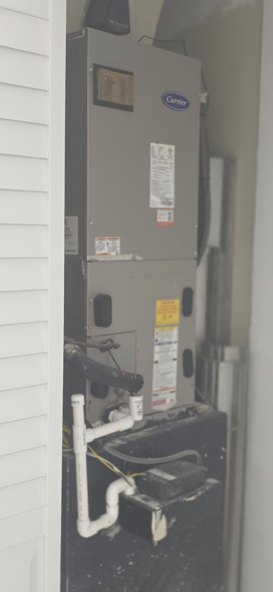 7112 Pine Manor Drive Lake Worth, FL 33467 - Photo 29 of 32 a bathroom with a bathtub