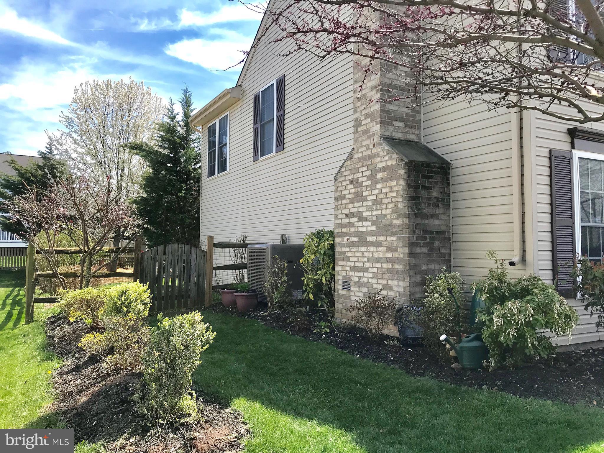 314 Huntinghorn Street Taneytown, MD 21787 - Photo 2 of 30 Exterior (General)