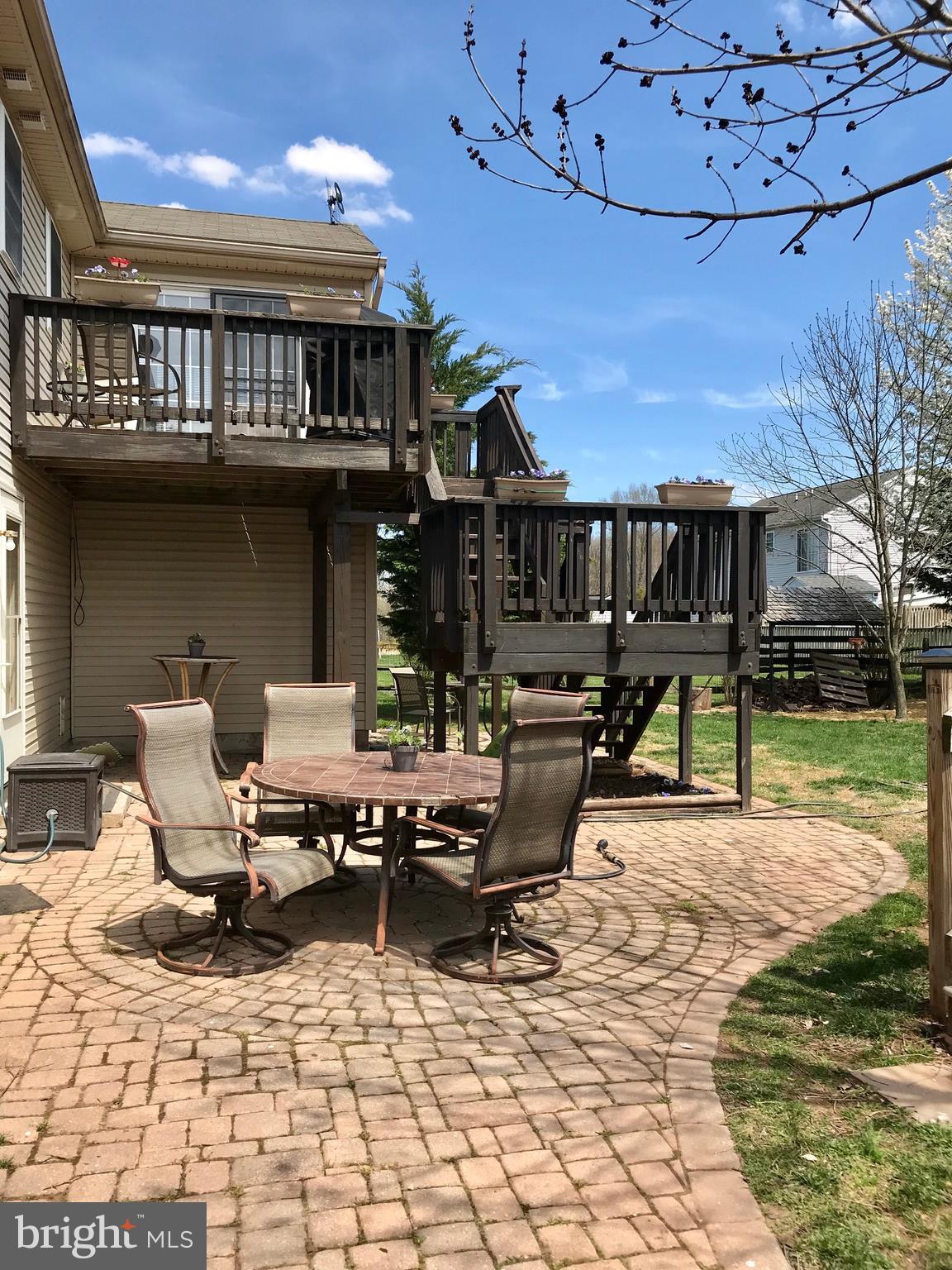 314 Huntinghorn Street Taneytown, MD 21787 - Photo 3 of 30 Exterior (Rear)