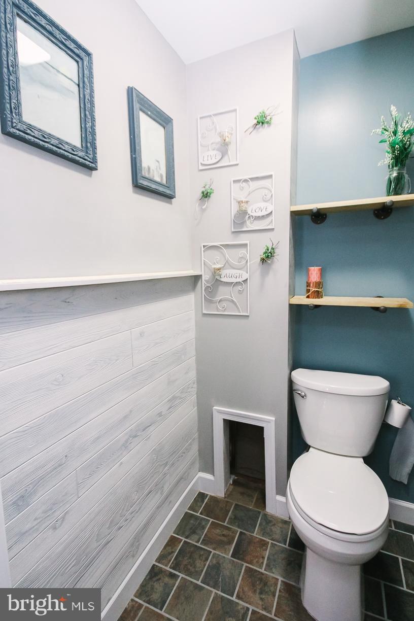 314 Huntinghorn Street Taneytown, MD 21787 - Photo 28 of 30 Bath