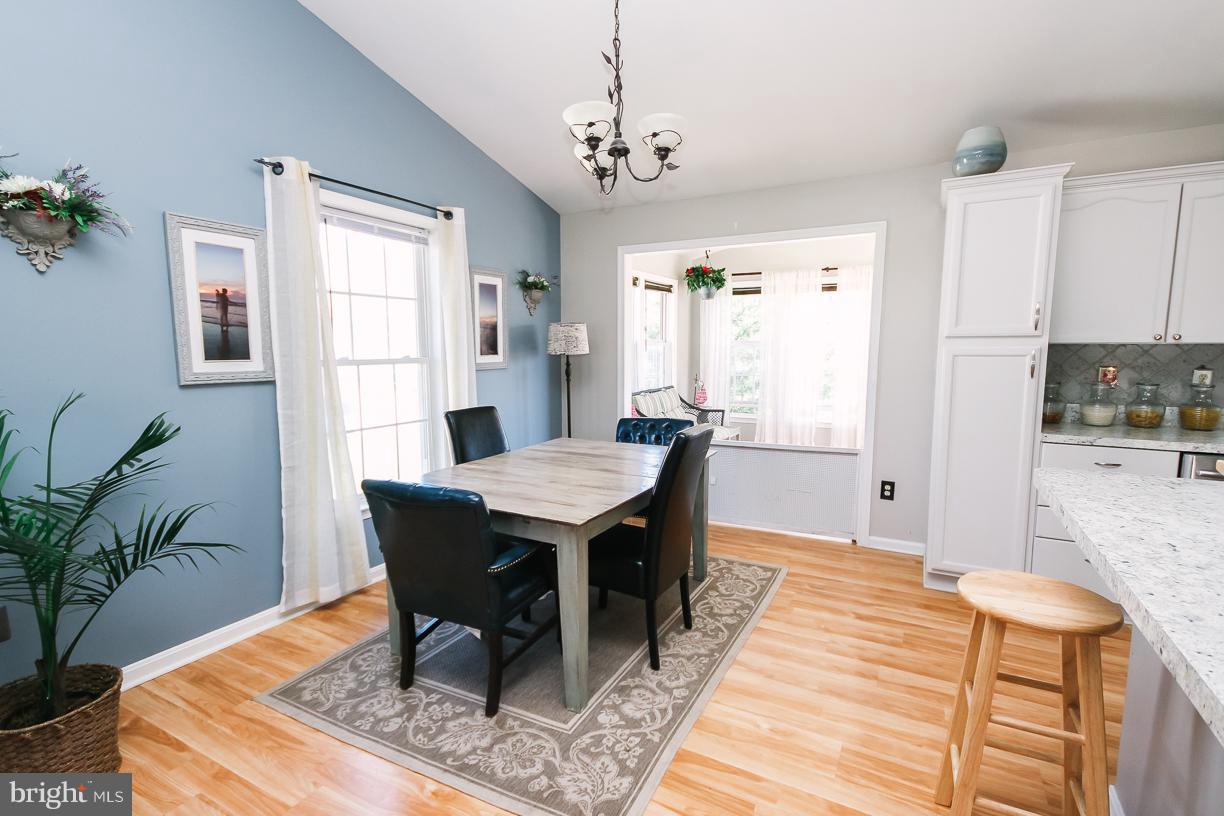 314 Huntinghorn Street Taneytown, MD 21787 - Photo 9 of 30 Dining Room