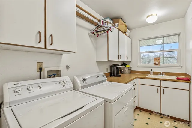 $785,000 | 1707 Northwest 354th Street, La Center, WA 98629