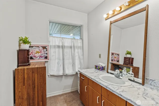 $785,000 | 1707 Northwest 354th Street, La Center, WA 98629