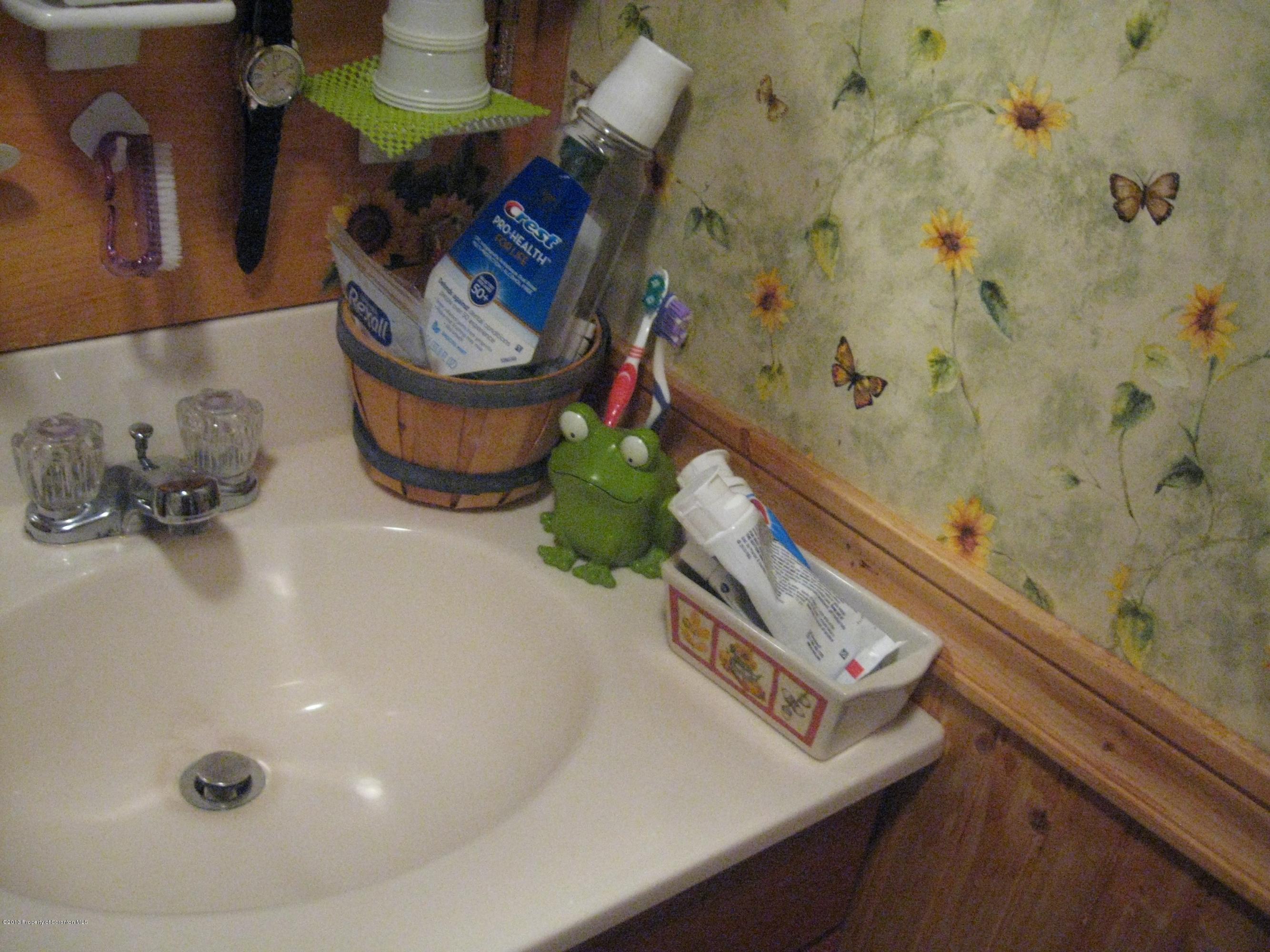 349 Honesdale Road Waymart, PA 18472 - Photo 17 of 54 Gallery Image 17