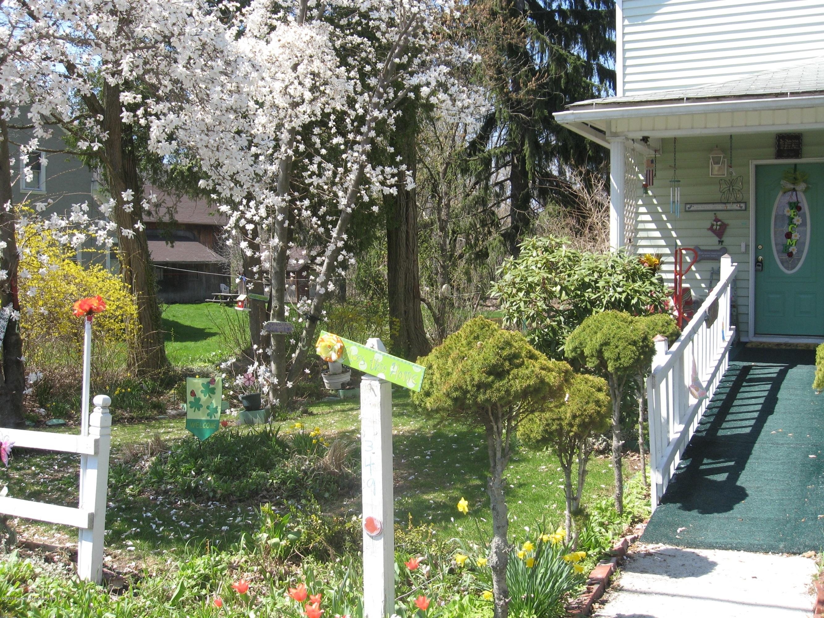349 Honesdale Road Waymart, PA 18472 - Photo 2 of 54 Gallery Image 2