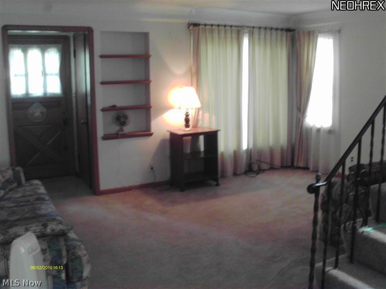2215 Keystone Road Cleveland, OH 44134 - Photo 3 of 4
