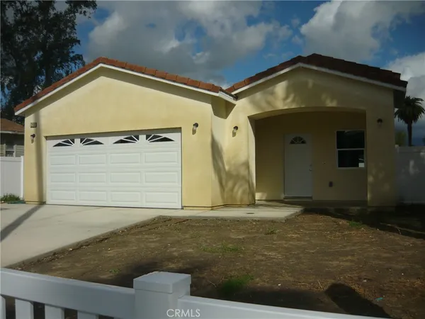 $579,900 | 158 East Court Street, San Bernardino, CA 92410