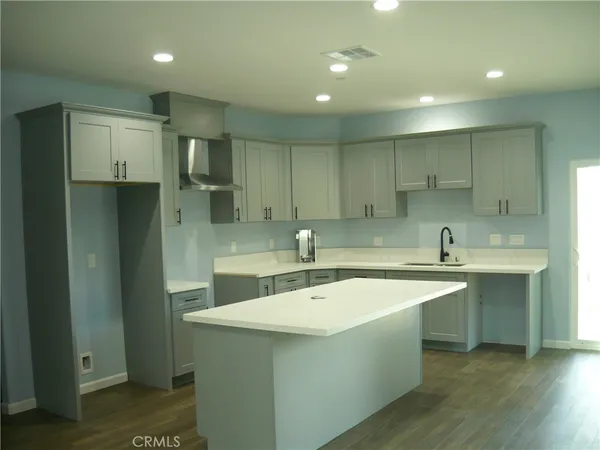 $579,900 | 158 East Court Street, San Bernardino, CA 92410