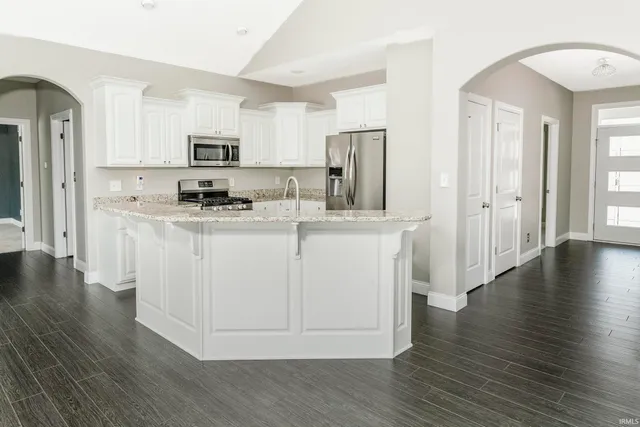 $3,550 | 4442 South Carberry Court, Bloomington, IN 47401