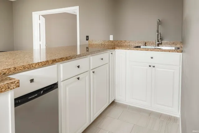 $3,550 | 4442 South Carberry Court, Bloomington, IN 47401