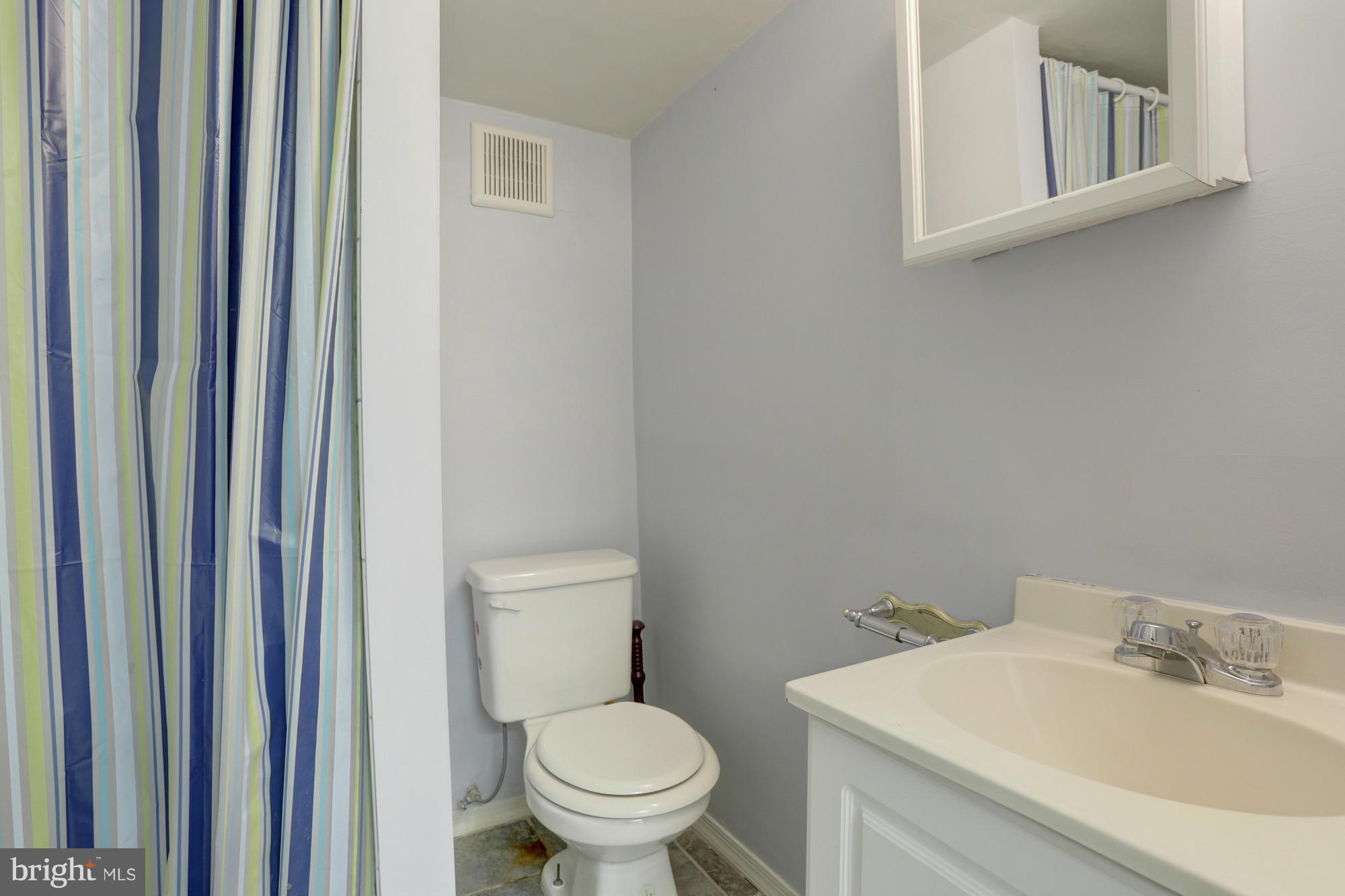 10014 Sidney Road Silver Spring, MD 20901 - Photo 29 of 29 Bath