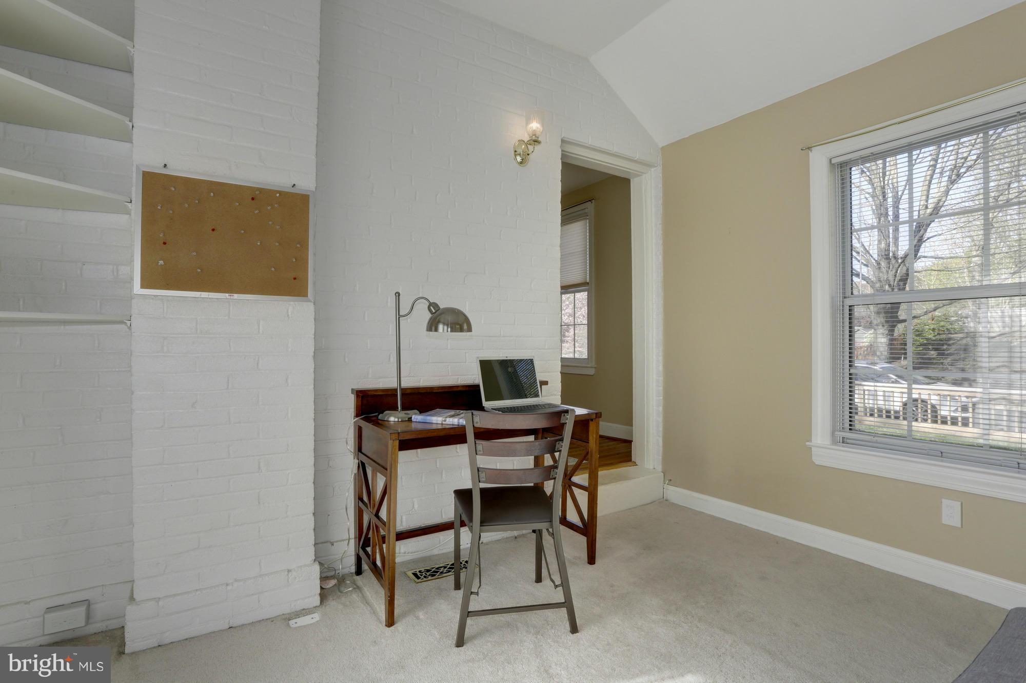 10014 Sidney Road Silver Spring, MD 20901 - Photo 7 of 29 Interior (General)