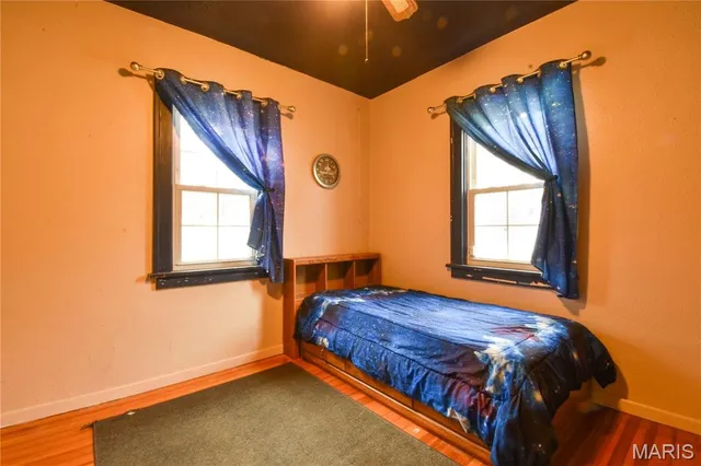 $225,000 | 919 West Henry Street, Staunton, IL 62088