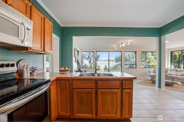 $479,900 | 1340 Shorewood Drive, Bremerton, WA 98312