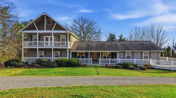 $449,900 | 7 Kathy Lane, Lookout Mountain, GA 30750