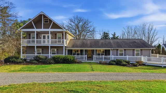 $469,900 | 7 Kathy Lane, Lookout Mountain, GA 30750