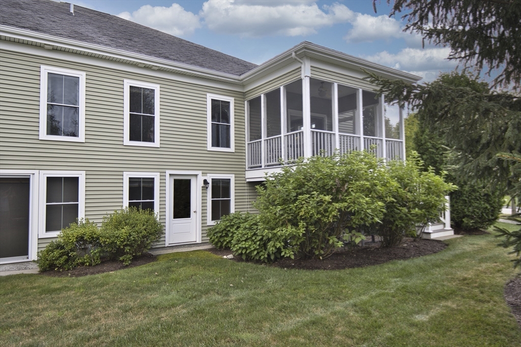 31 Wildwood Road, Unit 31 Norfolk, MA 02056 - Photo 33 of 39